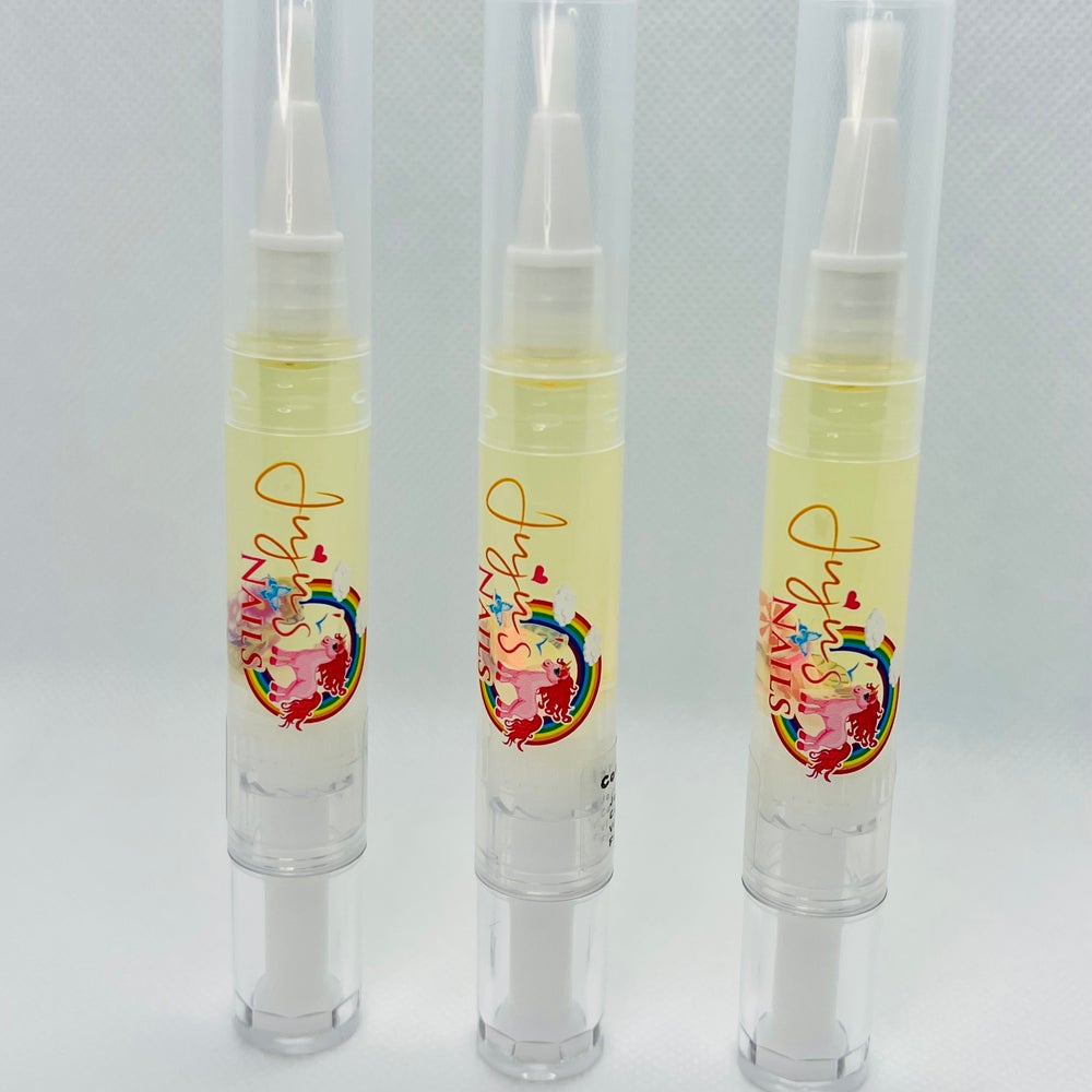 Juju’s Nail Juice Cuticle Oil